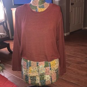 Agnes and Dora Rust colored Crop Top size xl